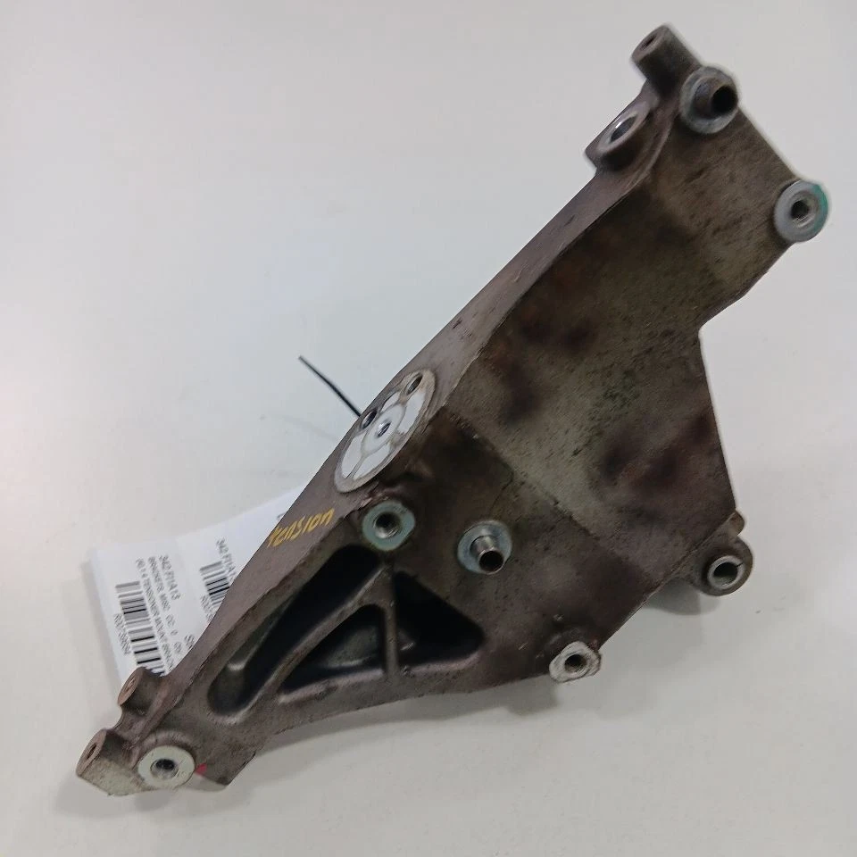 Soporte de montaje tensor Fiat 500 2012 2013 2014 2015 Foto 2 de 4