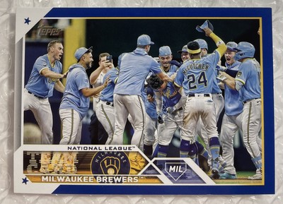 2023 Topps Series 2 #533 MILWAUKEE BREWERS Team ROYAL BLUE PARALLEL