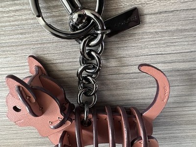 COACHキーホルダー Coach Leather 3D Small Cat Puzzle Skeleton Bag Charm Keychain