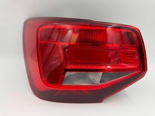 Audi Q2 - 2016 Hinten links Rückleuchte Heckleuchte 81A945069 AJT17239