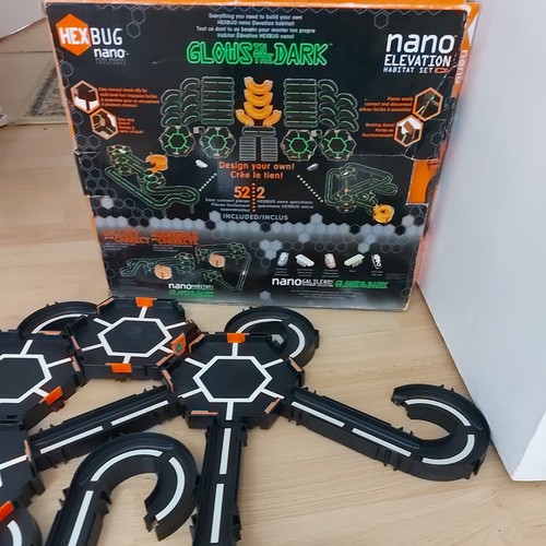 Hex Bug Nano Elevation Habitat Set 2 x Bugs Glow In The Dark - Picture 4 of 6