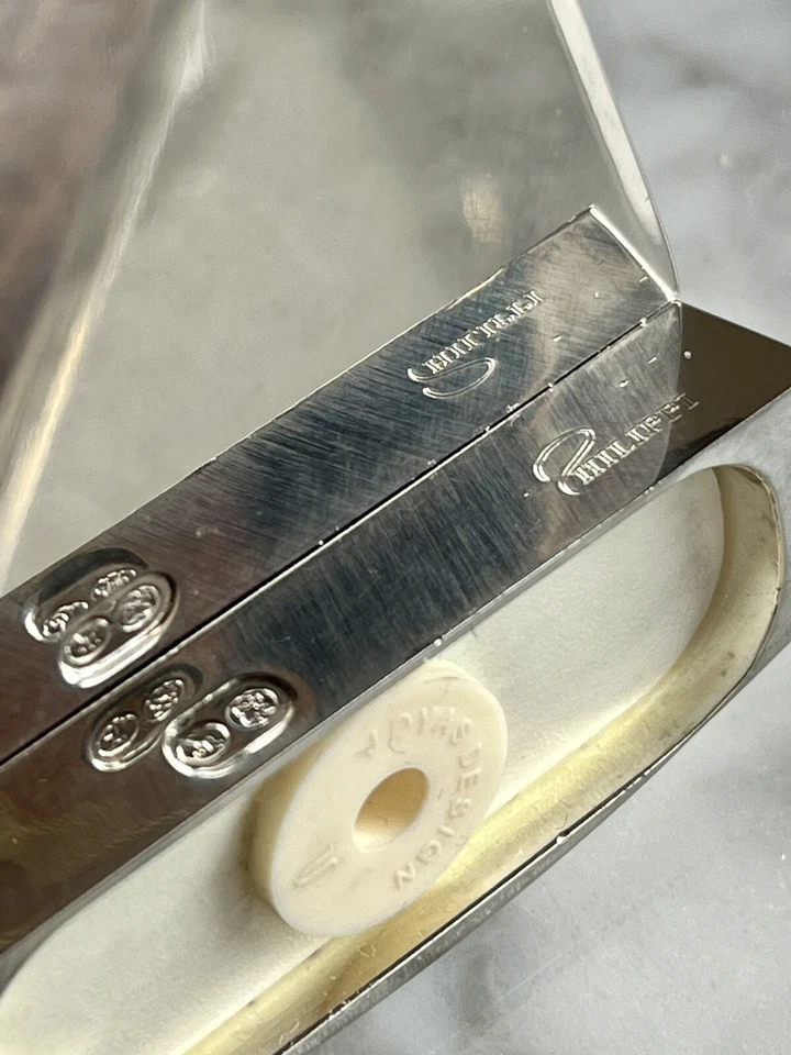 SALE E PEPE SET PHILIPPI DESIGN SALIERA E PEPIERA ARGENTO - Immagine 2 di 4