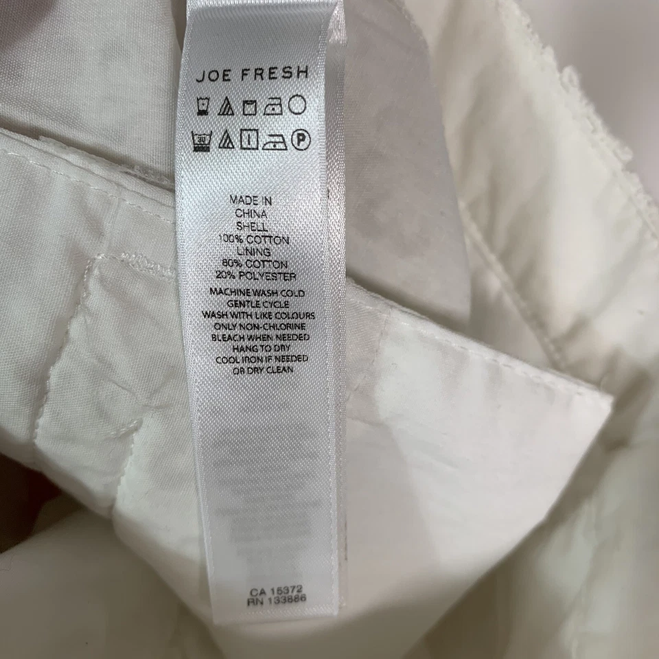 JOE FRESH 白色象牙色孔眼蕾丝短裤 4 — 第 3/4 张图片