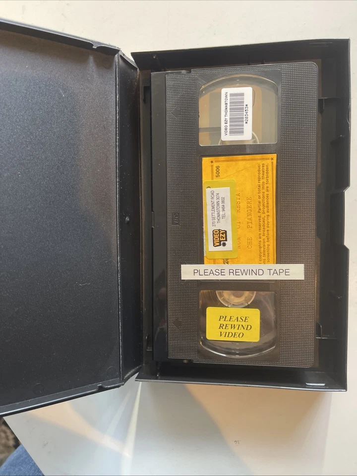 Non ci resta che piangere Roberto Benigni Italian Language VHS RCA Big Box - Image 4 of 4