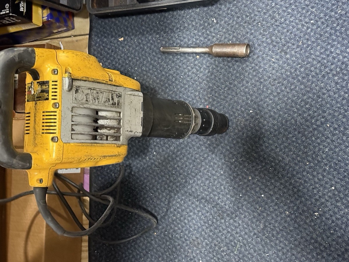 DEWALT D25900 Demolition Hammer With Case for sale online