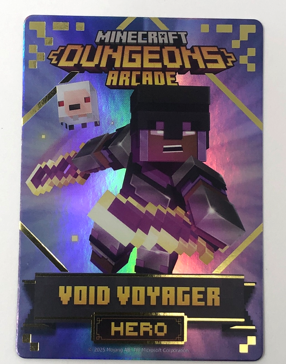 Minecraft Dungeons Arcade Series 5 (#114 Hero: Void Voyager) FOIL