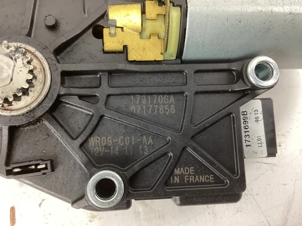 BMW 320i F30 xDrive 2012-2015 techo corredizo panorámico techo corredizo motor OEM. Foto 4 de 4