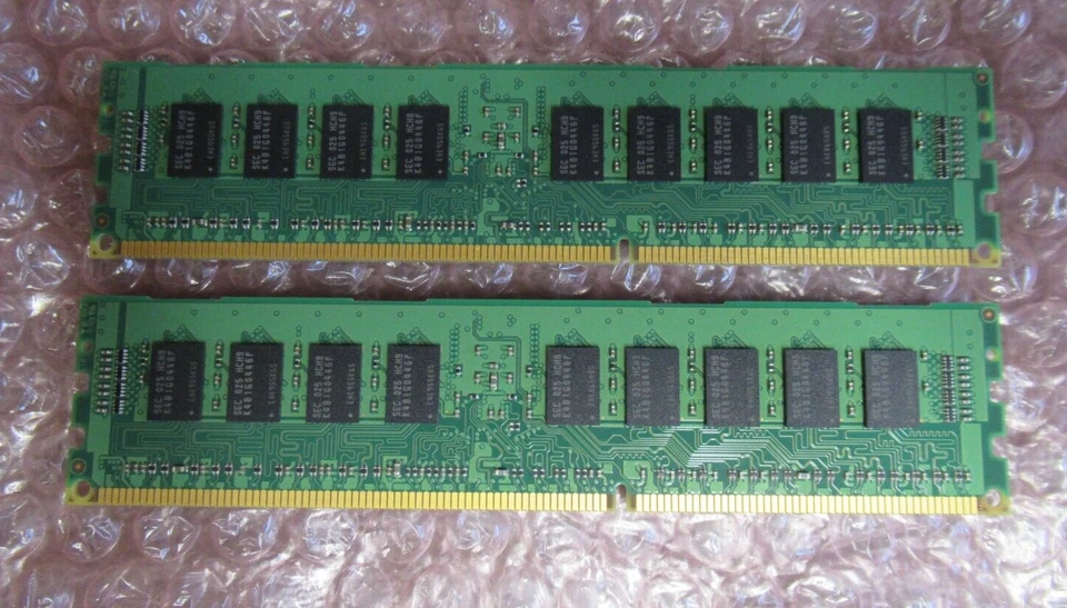 Samsung M393B5670FH0-CH9 4GB (2x2GB) PC3-10600 DDR3-1333MHz ECC CL9 240P Memory - Image 2 of 4