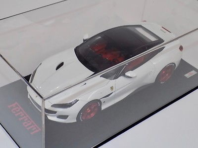 1/18 MR Collection Ferrari Portofino in Gloss white with Shinny