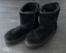 Koolaburra by UGG Women's Koola Short Fashion Women's Boot - Black, US 8 1017090