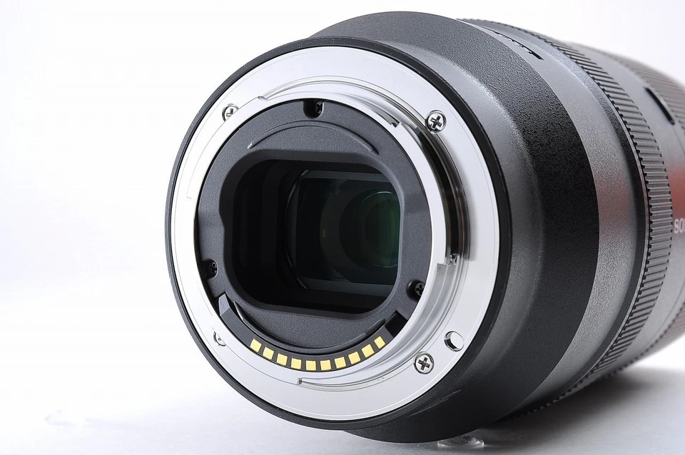 SONY E 70-350mm F/4.5-6.3 G OSS SEL70350G Lens for SONY E Mount w/Box-Near Mint- - Image 3 of 4