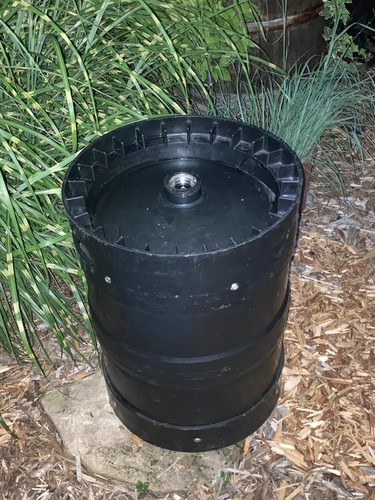 Good Used Empty Beer Keg Polyurethane 15.5 Gallons Sankey D Tapping System