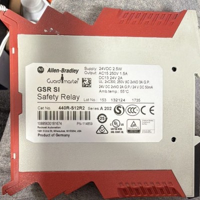 Allen-Bradley Guardmaster 440R-S12R2 Safety Relay 24V DC 2.5W DIN Rail DPST