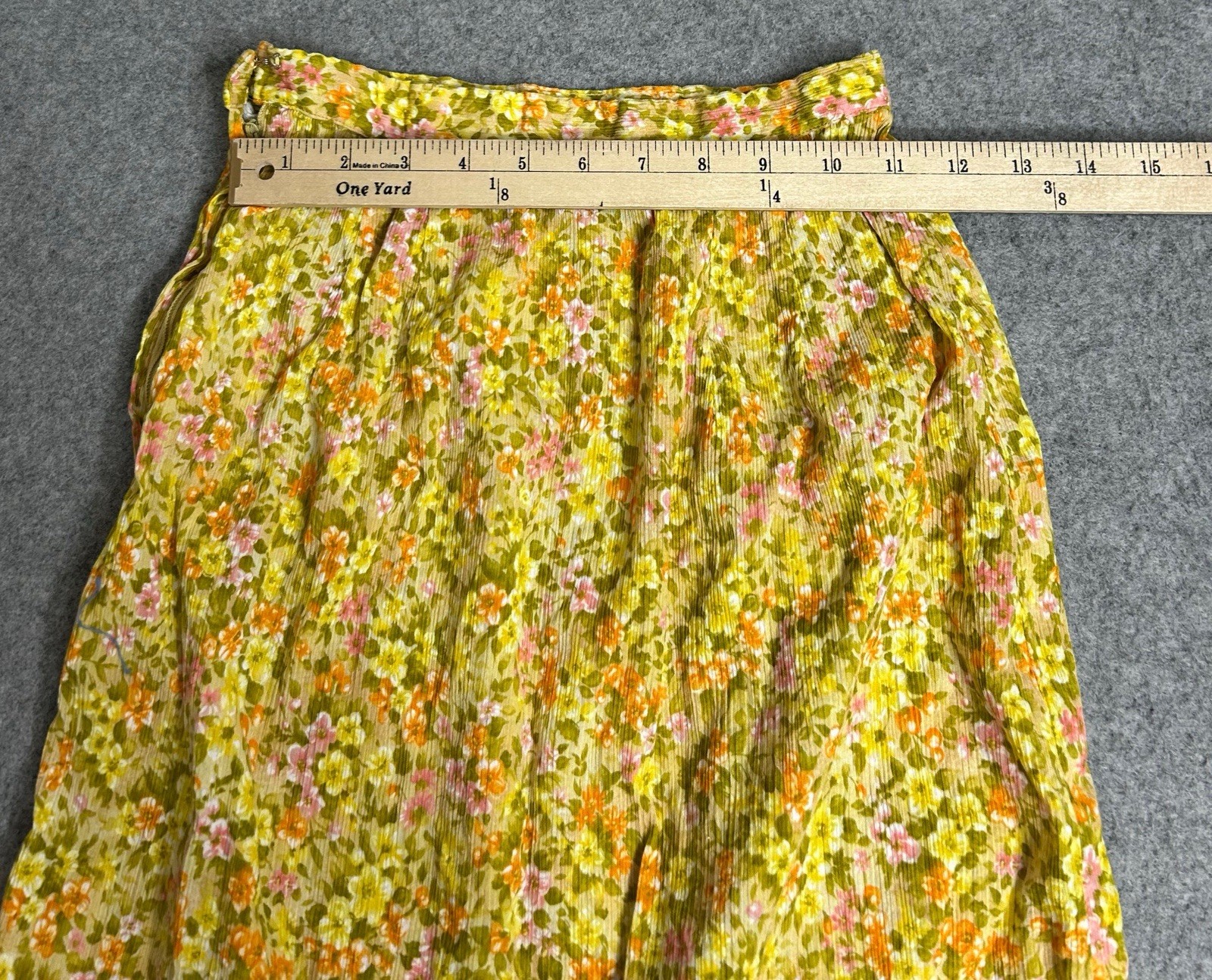 Vintage NELLY DON Women's Floral 2 Piece Set Sz M Yellow Tie Collar 80’s Y2k