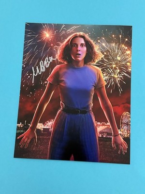 Millie Bobby Brown  -  Stranger Things  - signed, original Autogramm !!!