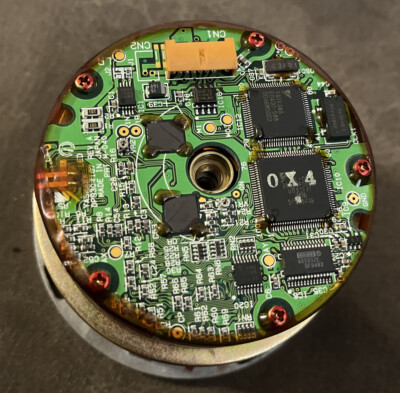 YASKAWA UTSAH-B17BB Servo Motor Encoder