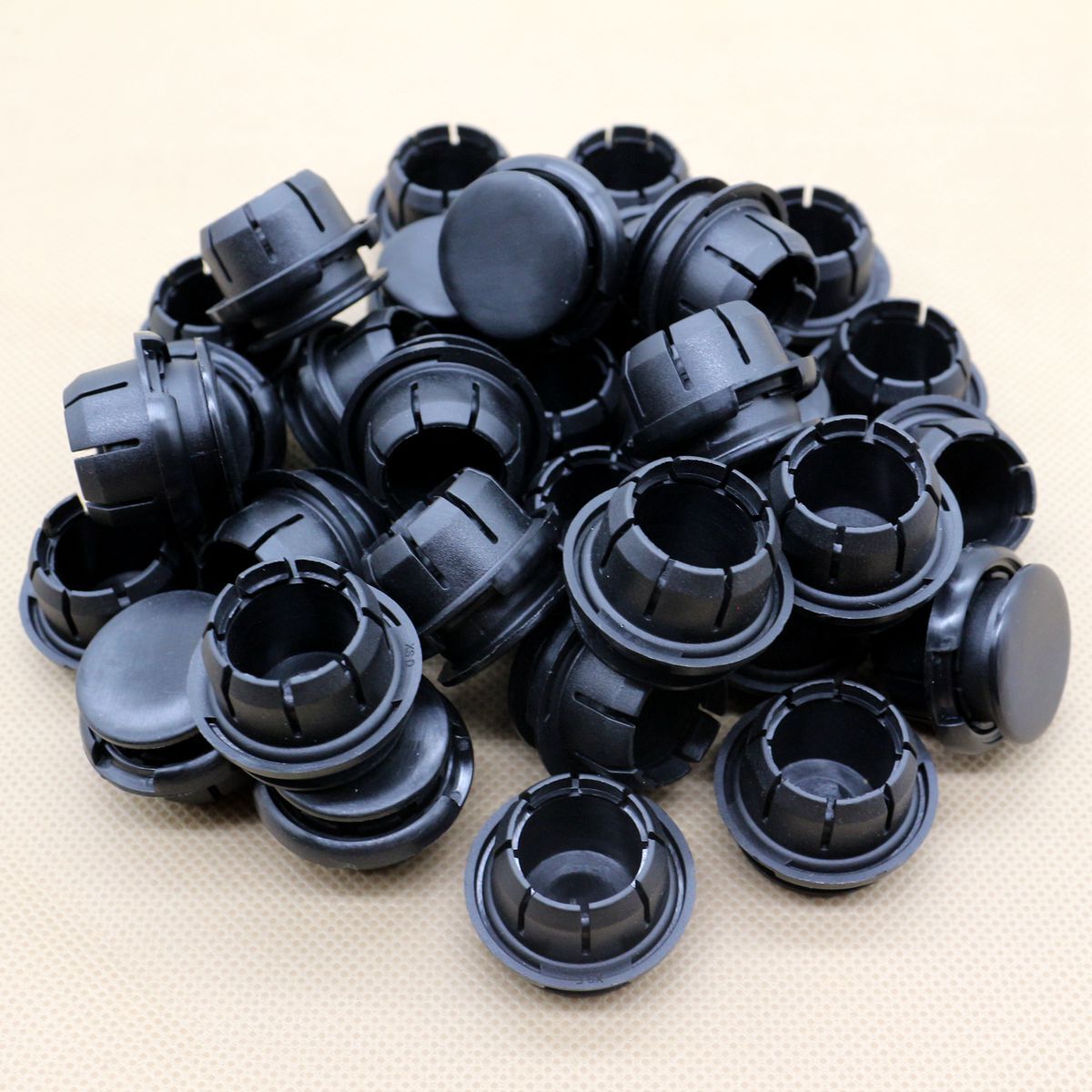 New 25X Side Mud Guard Push-Type Retainer For Toyota 76923-52021