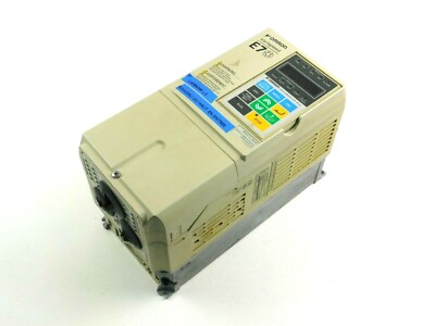 Omron Varispeed E7  CIMR-E7Z45P5  400V-5,5kW  Frequenzumrichter