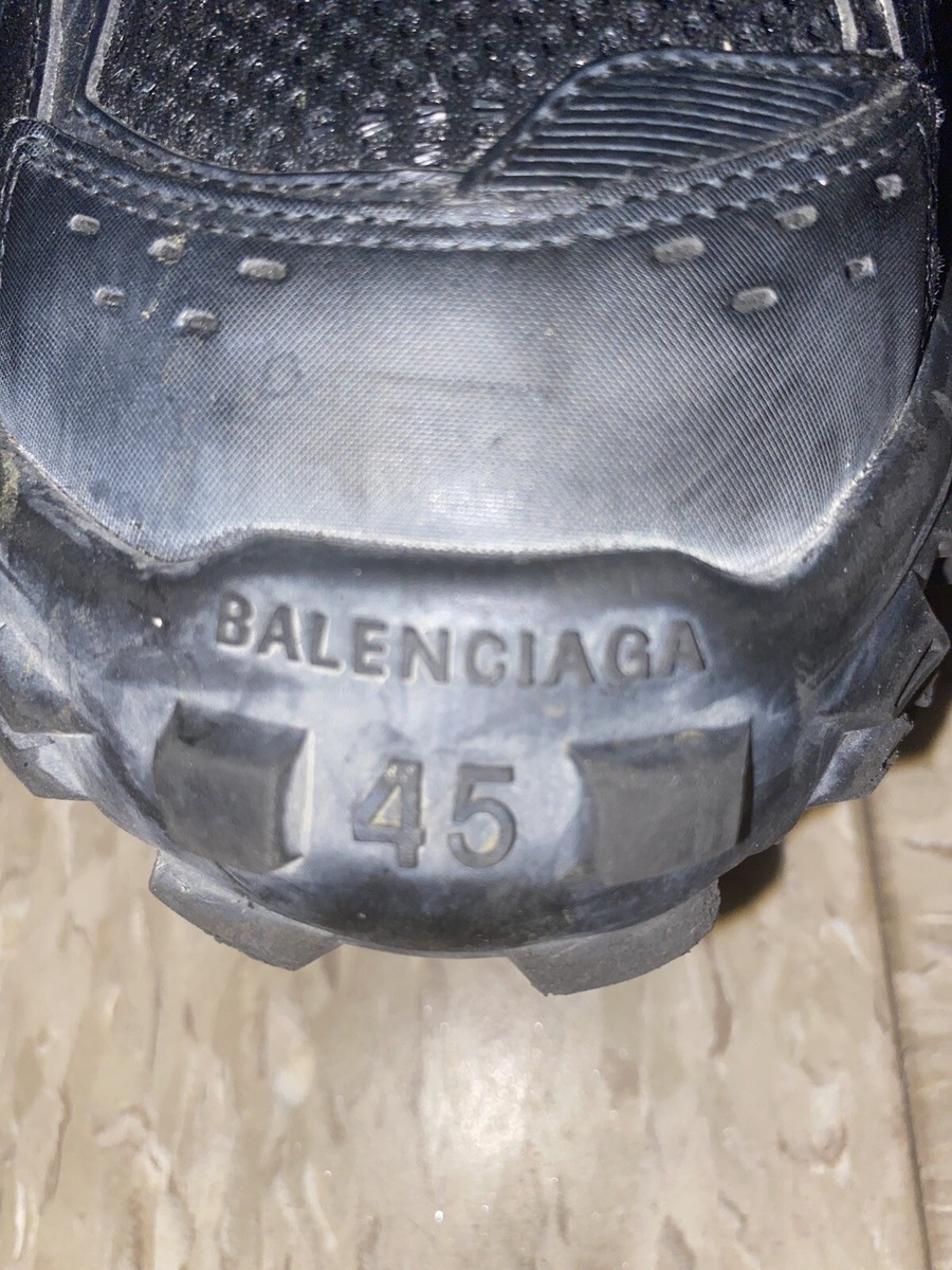 BALENCIAGA バレンシアガ ディフェンダー 45 ブラック BELOW RETAIL! BALENCIAGA DEFENDER BLACK Size 45 (US SIZE 12