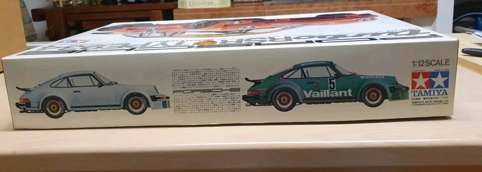 KIT TAMIYA 1/12 PORSCHE TURBO 934 RSR Jagermeister COME NUOVO RARO *12020* - Immagine 4 di 4