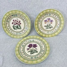 Decorative Textured Oriental Accent Ceramic Plate with Flowers Set Of 3