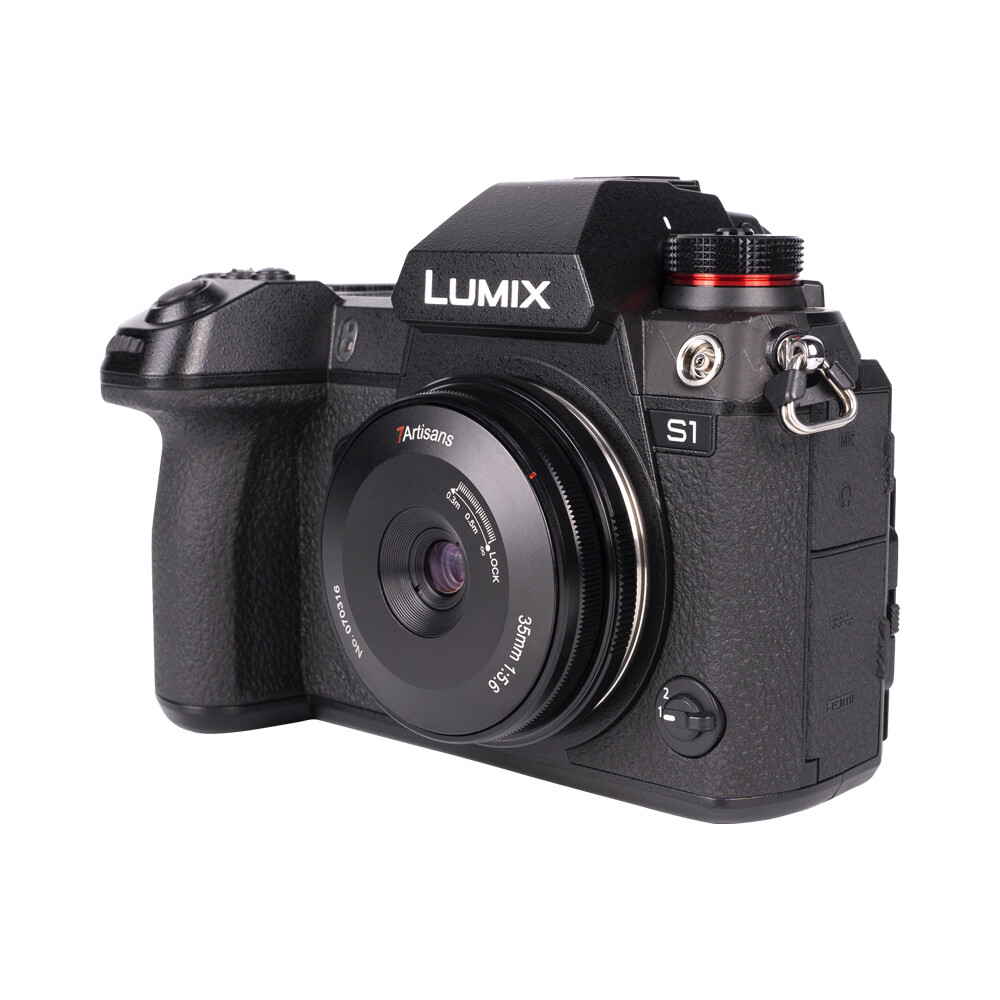 7artisans 35mm F5.6 Full Frame Pancake Lens Leica T TL TL2