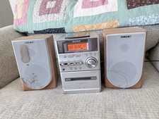 Sony CMT-NE3 Bookshelf Mini Hi-Fi Stereo Syst...