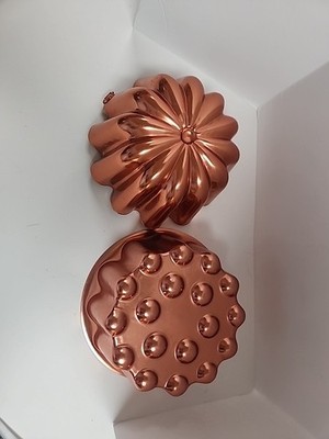 2 VTG Copper Color Jell-o Molds Baking Pans Wall Hanging Kitchen Decor Classic 