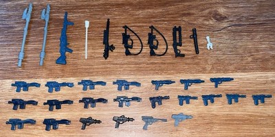 Star Wars Vintage KENNER 1977-1983 Lot of (32) Weapons Accessories ALL ORIGINAL
