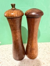 Vintage MCM Tre Spade Garantito Salt Shaker Pepper Grinder Set Italy