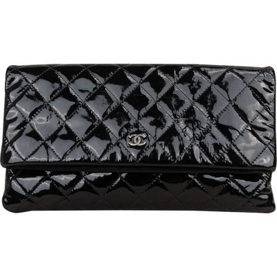 Chanel  Patent  Fold-Over  Clutch Bag   Tasche Abendtasche