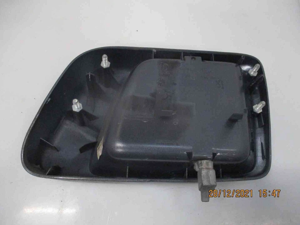 Poignee exterieure porte coulissante droit Peugeot 1007 9101Y2 - Photo 2/2