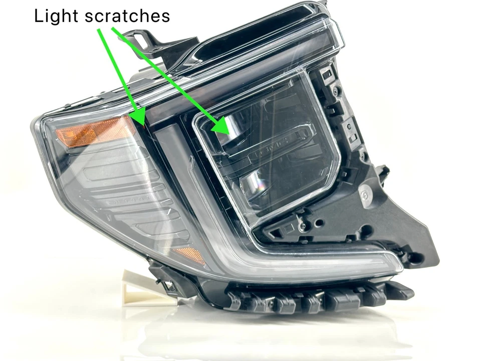 Faro LED bisel negro lado pasajero derecho GMC Sierra 1500 OEM 2022-2025 Foto 3 de 4