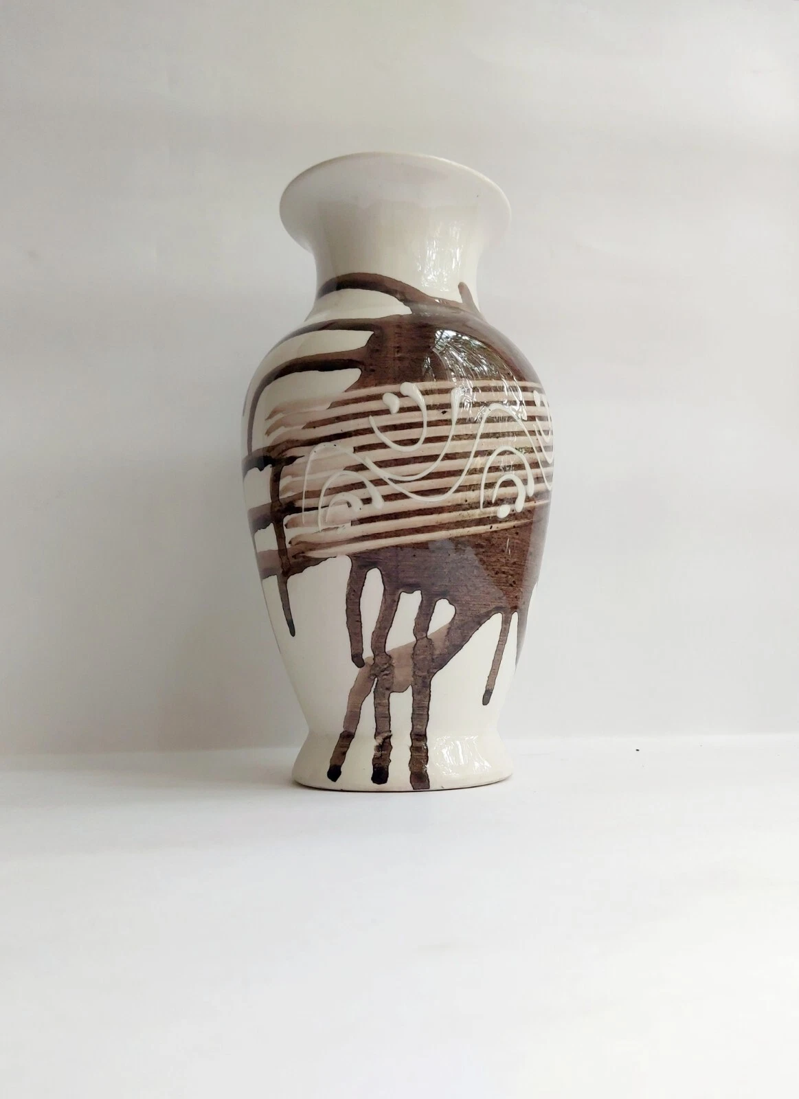 Handmade Ceramic Vase|Decorative Flower Vase| Hand Painted|Handmade Table Center