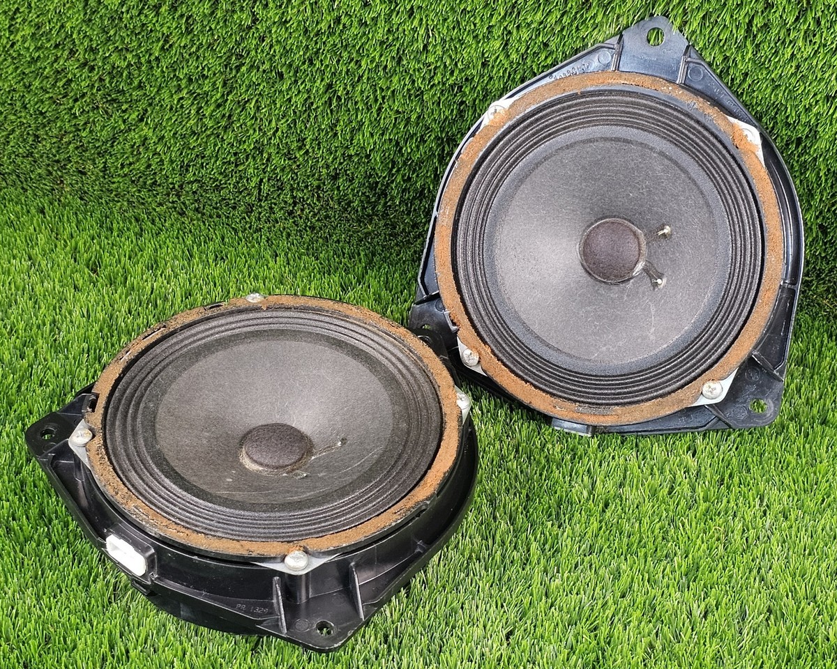 urema 音源4枚 2005-2009 Toyota 4runner, Toyota Tacoma JBL Rear Door Speakers