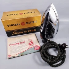 Vintage General Electric GE STEAM AND DRY IRON Bakelite & Stanley Pressing Cloth