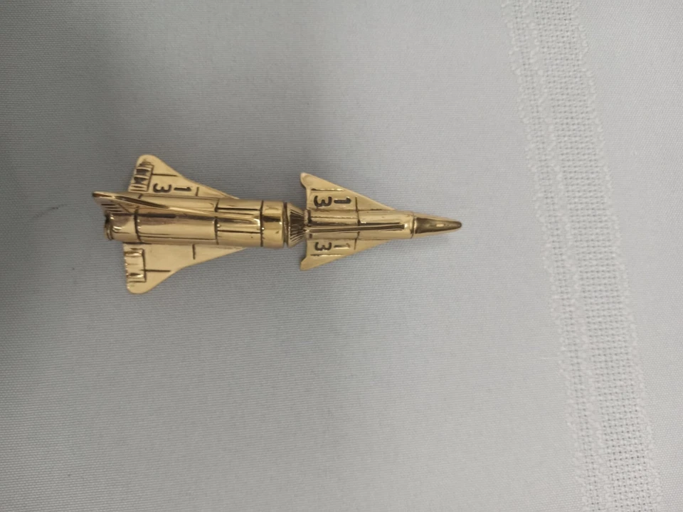 RARO pingente banhado a ouro 24K Han Cholo original explosão de foguete com colher esgotado - Imagem 2 de 4