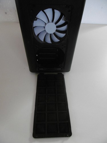 PC Gehäuse Fractal Design schwarz Glas dark Tower Gehäuse Server - Bild 4 von 24