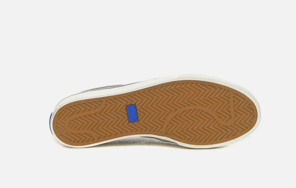 Zapatilla deportiva perforada Keds Softerra Jump Kick para mujer 6 WH66827 gamuza gris dúo Foto 3 de 4