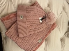 UGG Pink Mauve  Infinity, Scarf, Set  NWT