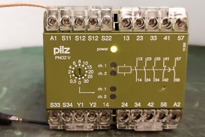 mo. 12972 PILZ 30/24 VDC SAFETY RELAY PNOZ V | eBay