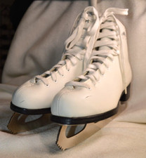 White Lake Placid Model Size 8 Womens Ice Ska...