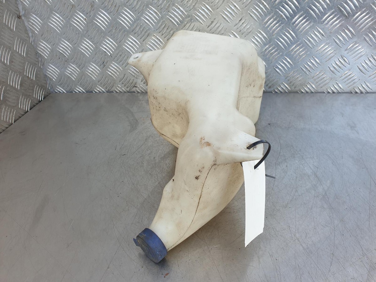 IVECO DAILY Screenwash Bottle Tank 2013 2.3 Diesel Mk5 3801898 | eBay 