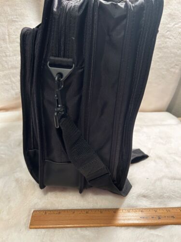 Large Lenovo Travel Case Thinkpad Laptop Lockable Travel Case USED ONCE - Picture 4 of 6