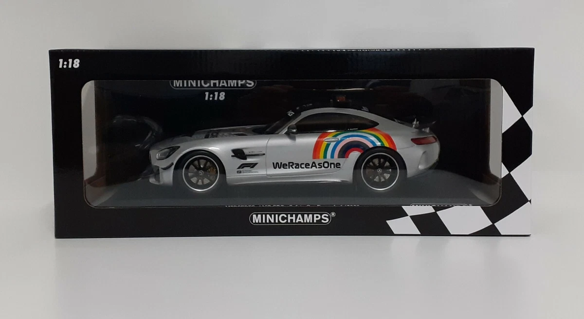 Diecast 1:18 Model Car Minichamps Mercedes-Benz AMG GTR Safety Car