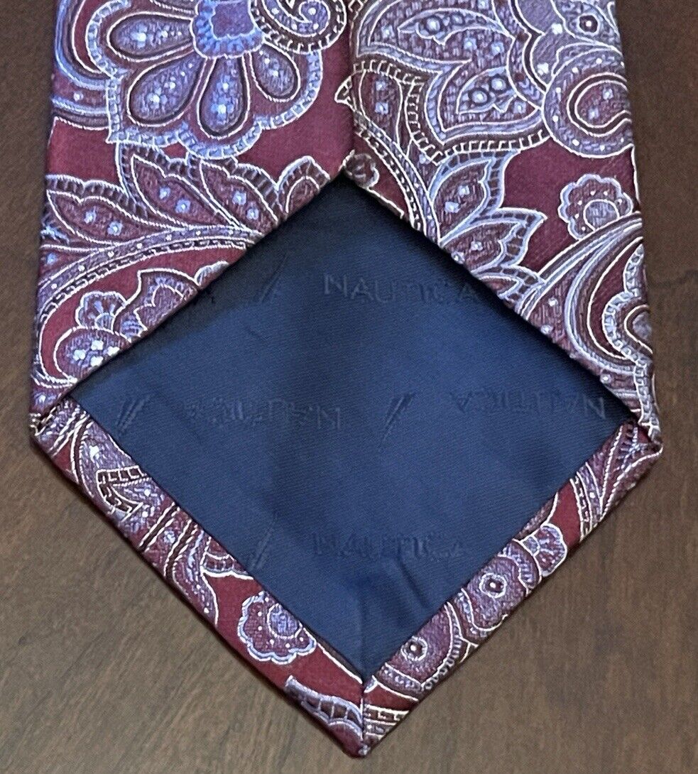 Picture 2 of 9