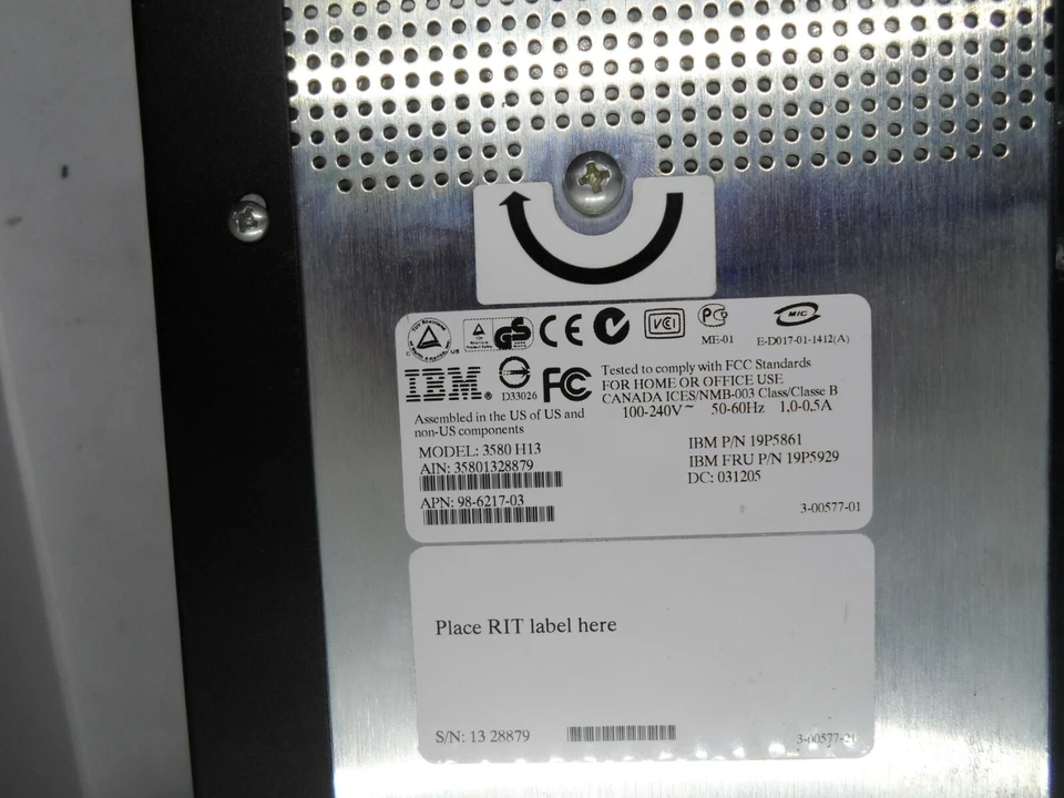 IBM 3580-H13 3580H13 Ultrium LTO1 SCSI HVD External Tape Drive 19P5861 19P5929 - Image 2 of 4