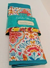 NWOT Pioneer Woman Gardening Apron Folk Geo Generous Tie Straps 2 Front Pockets