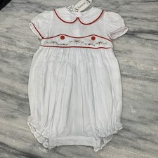 Set ninna nanna pagliaccetto bianco rosso orlo bolla ricamato agrifoglio taglia 2T nuovo con etichette