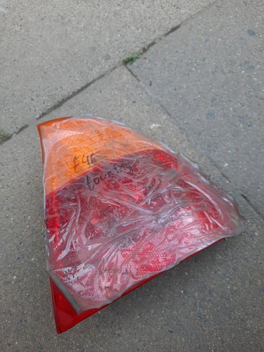 Rücklicht rechts außen für BMW 3er E46 ZBR 8368 758, 6321-6